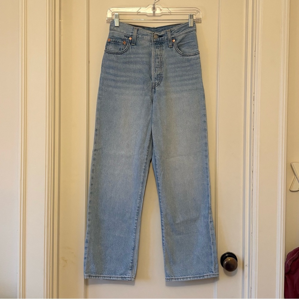 Levi’s Ribcage Straight Leg Ankle Length Jeans